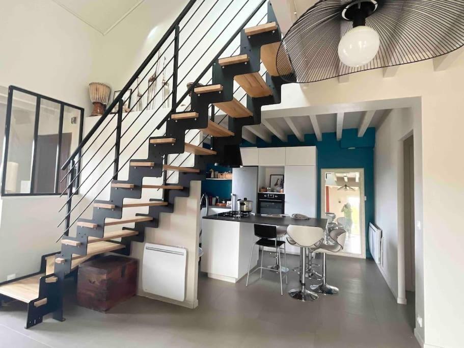 Maison Entre Lacs Et Forets Montreal La Cluse Екстер'єр фото